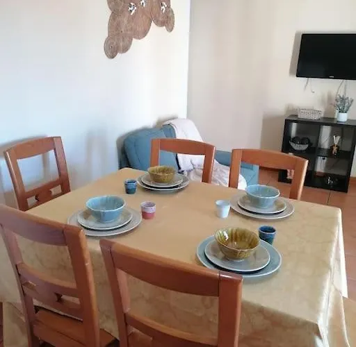 De Mira - T2 דירה